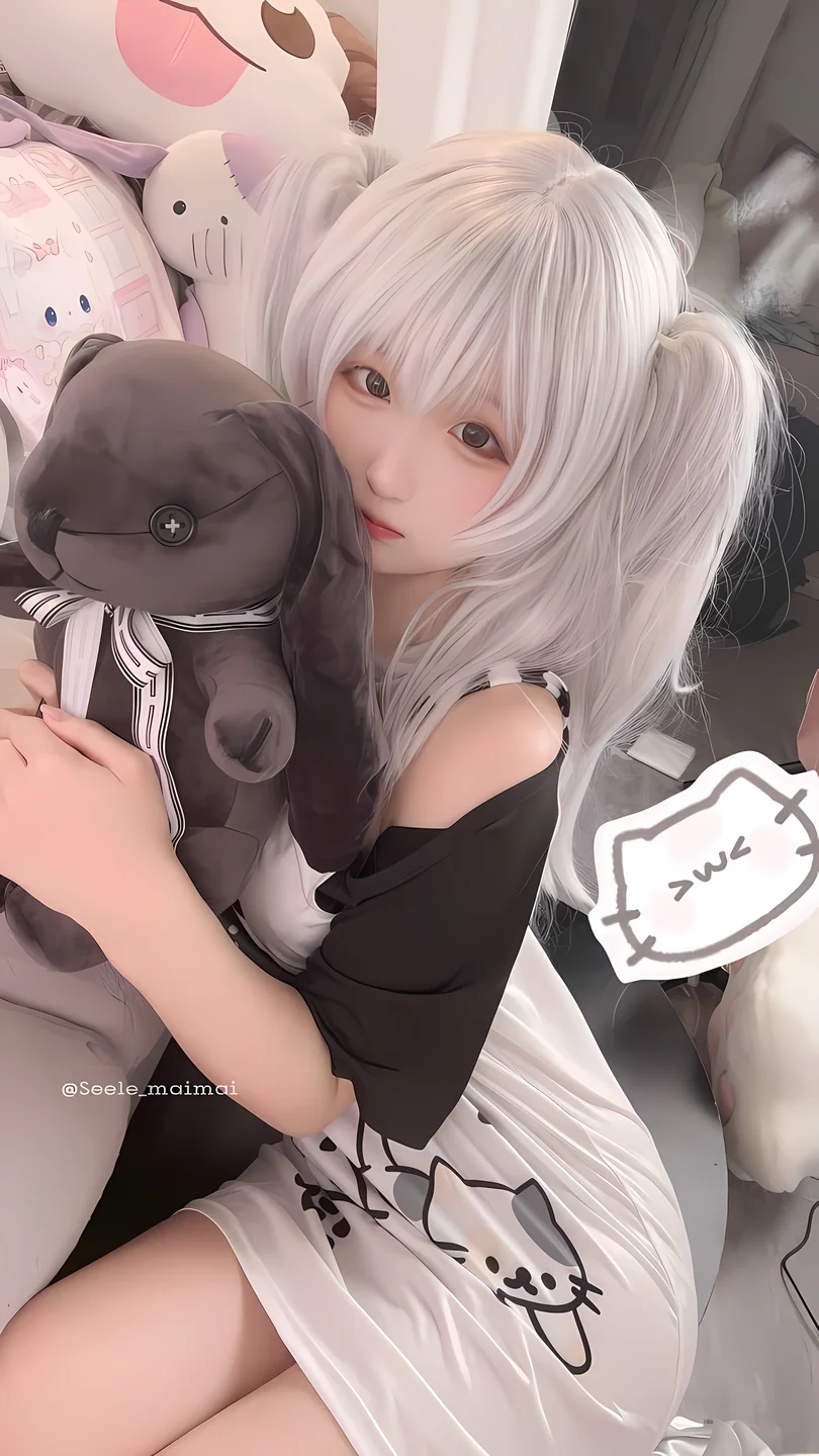 seele麦麦 - No.021 白色双马尾 [16P-82MB]